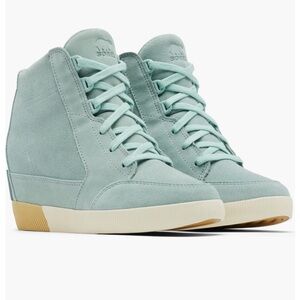 NWT SOREL OUT N ABOUT WEDGE BOOTIE - 9.5